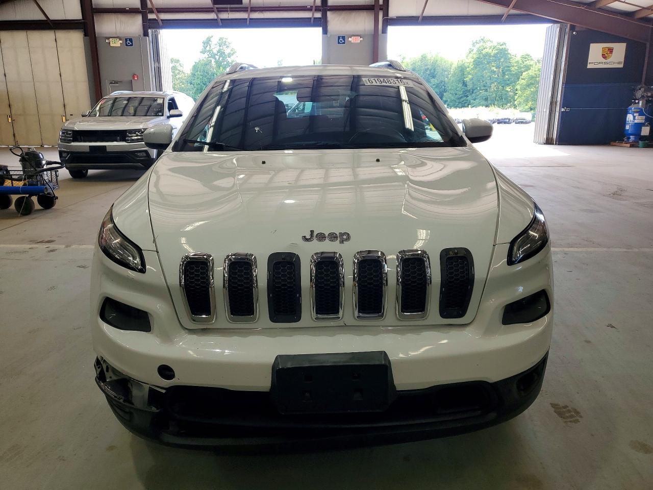 2014 Jeep Cherokee Latitude - Image 5