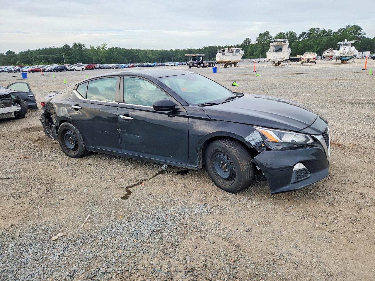 2021 Nissan Altima S - Фото 4