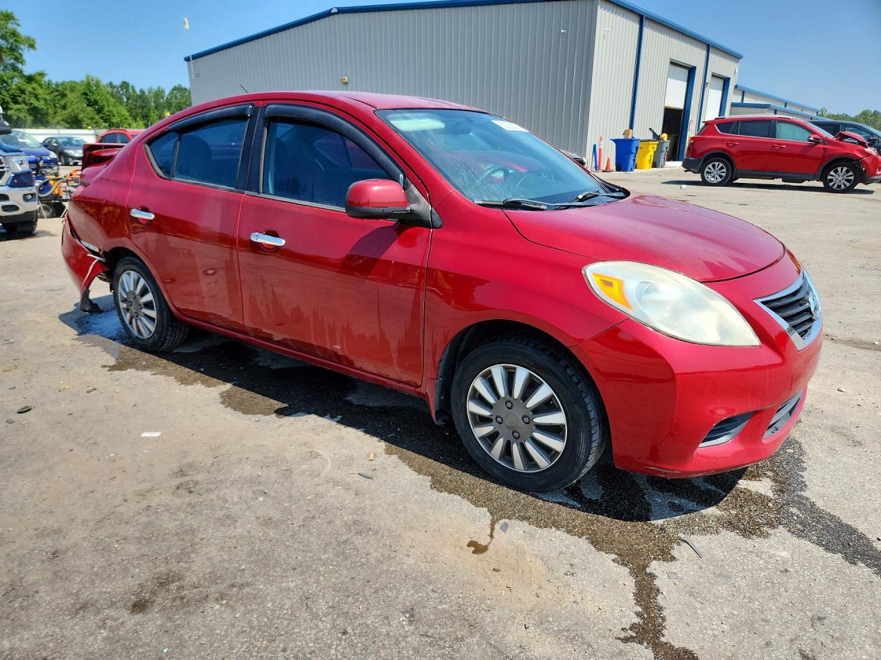 2014 Nissan Versa 1.6 S - Фото 4