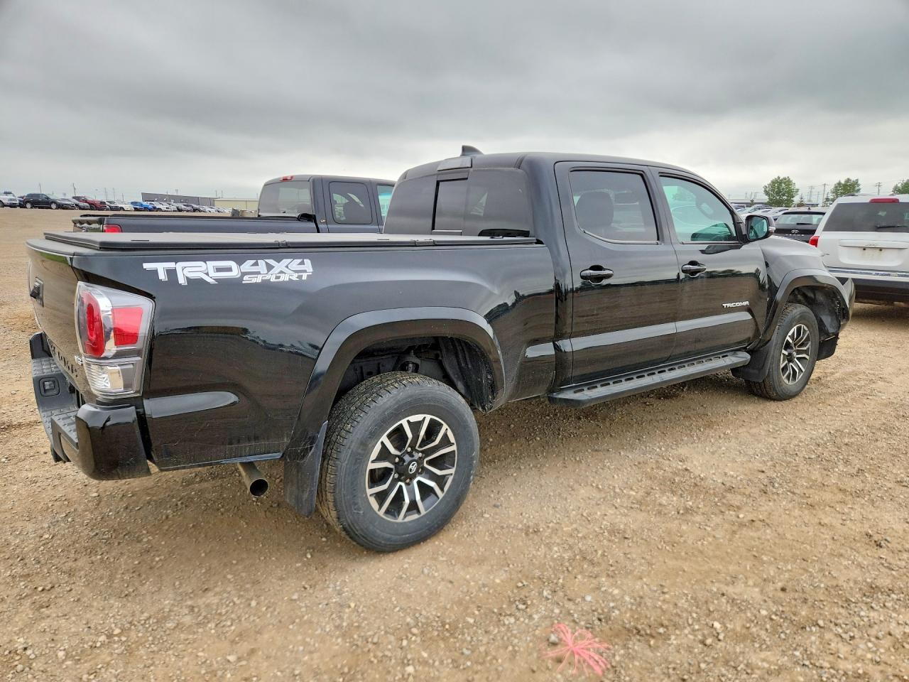 2023 Toyota Tacoma Sr5 V6 - Image 3
