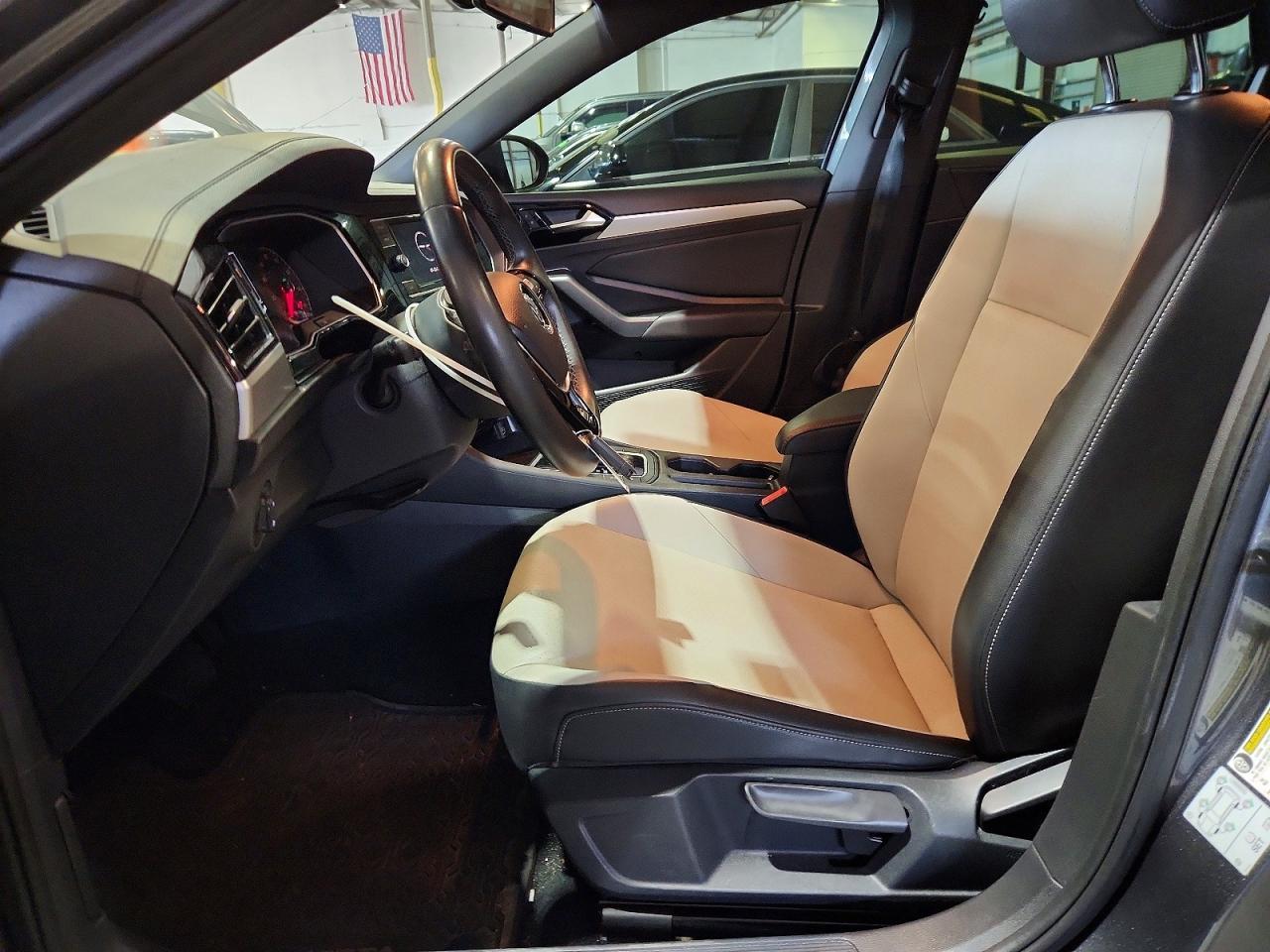 2019 Volkswagen Jetta S/Se/R-Line - Image 7