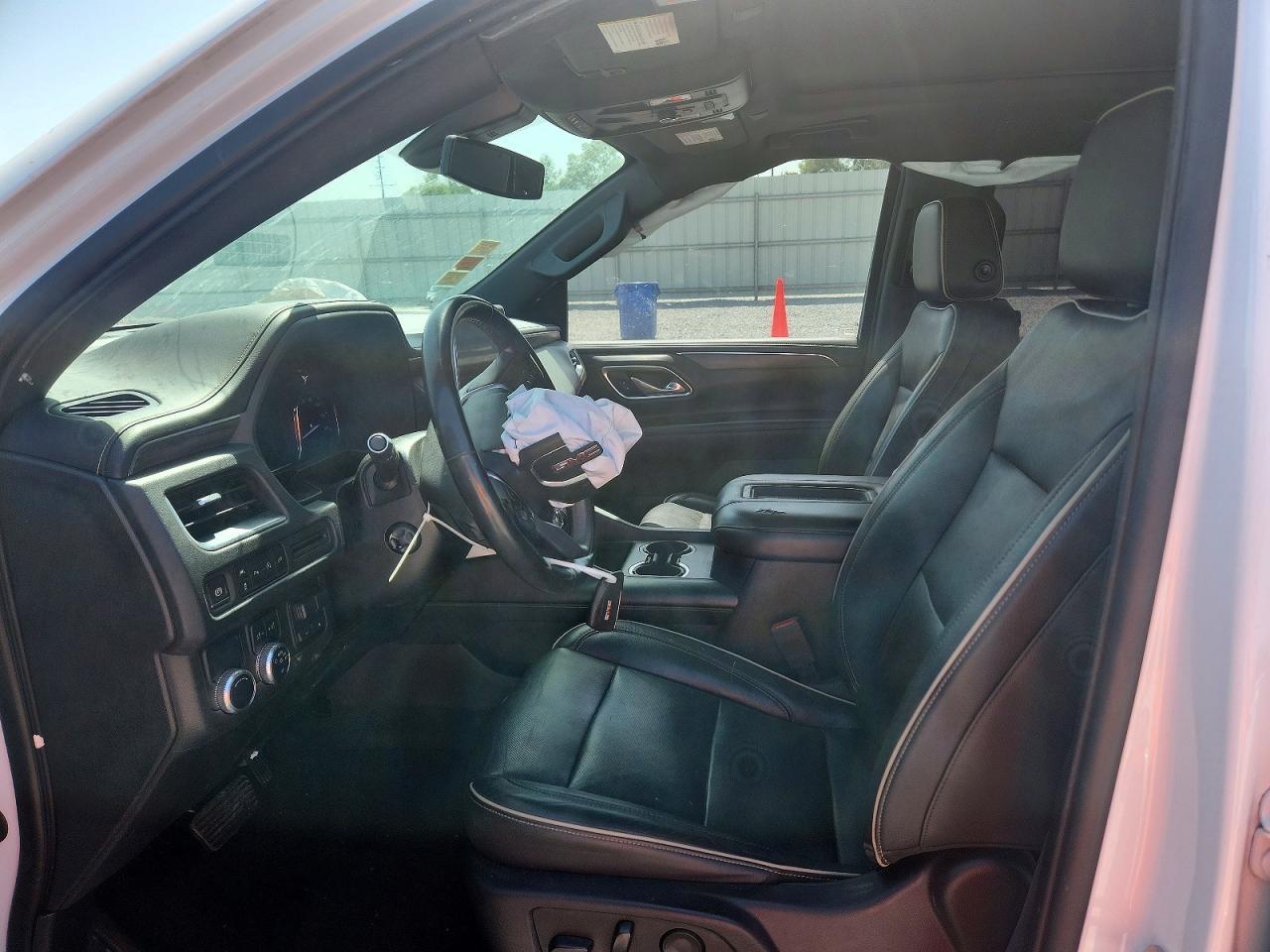 2021 GMC Yukon Slt - Image 7