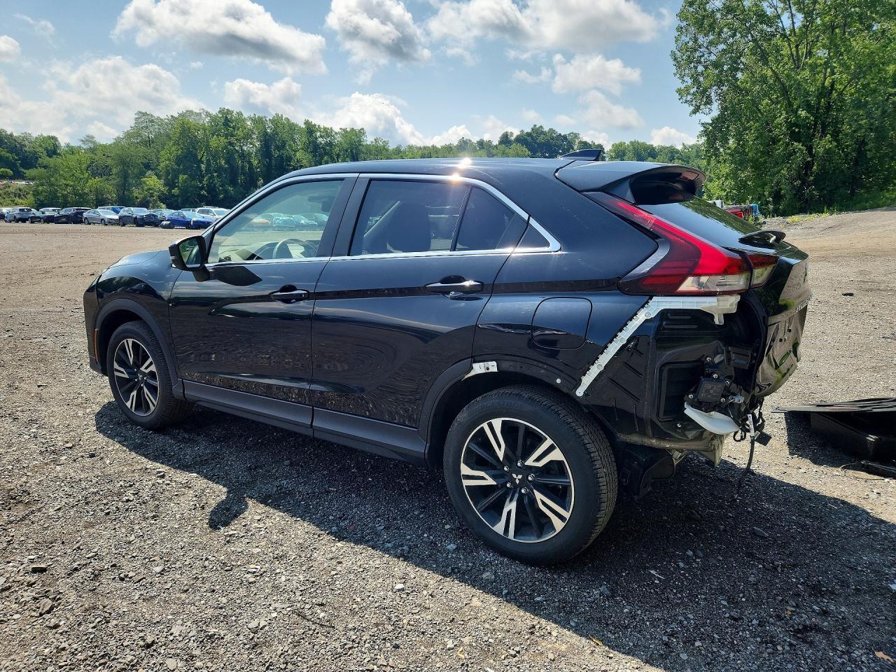 2024 Mitsubishi Eclipse Cross Se - Фото 2