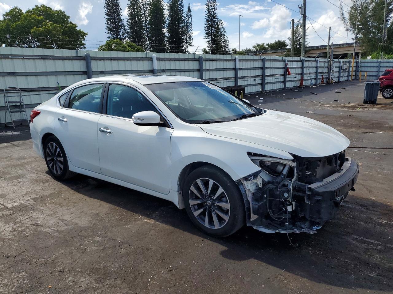 2016 Nissan Altima 2.5 Sl - Image 4