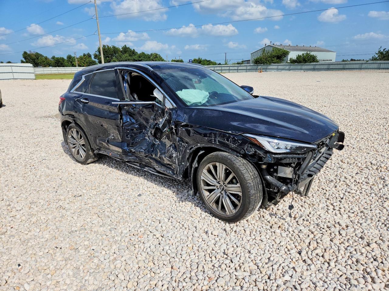 2021 Infiniti Qx50 Essential - Image 4