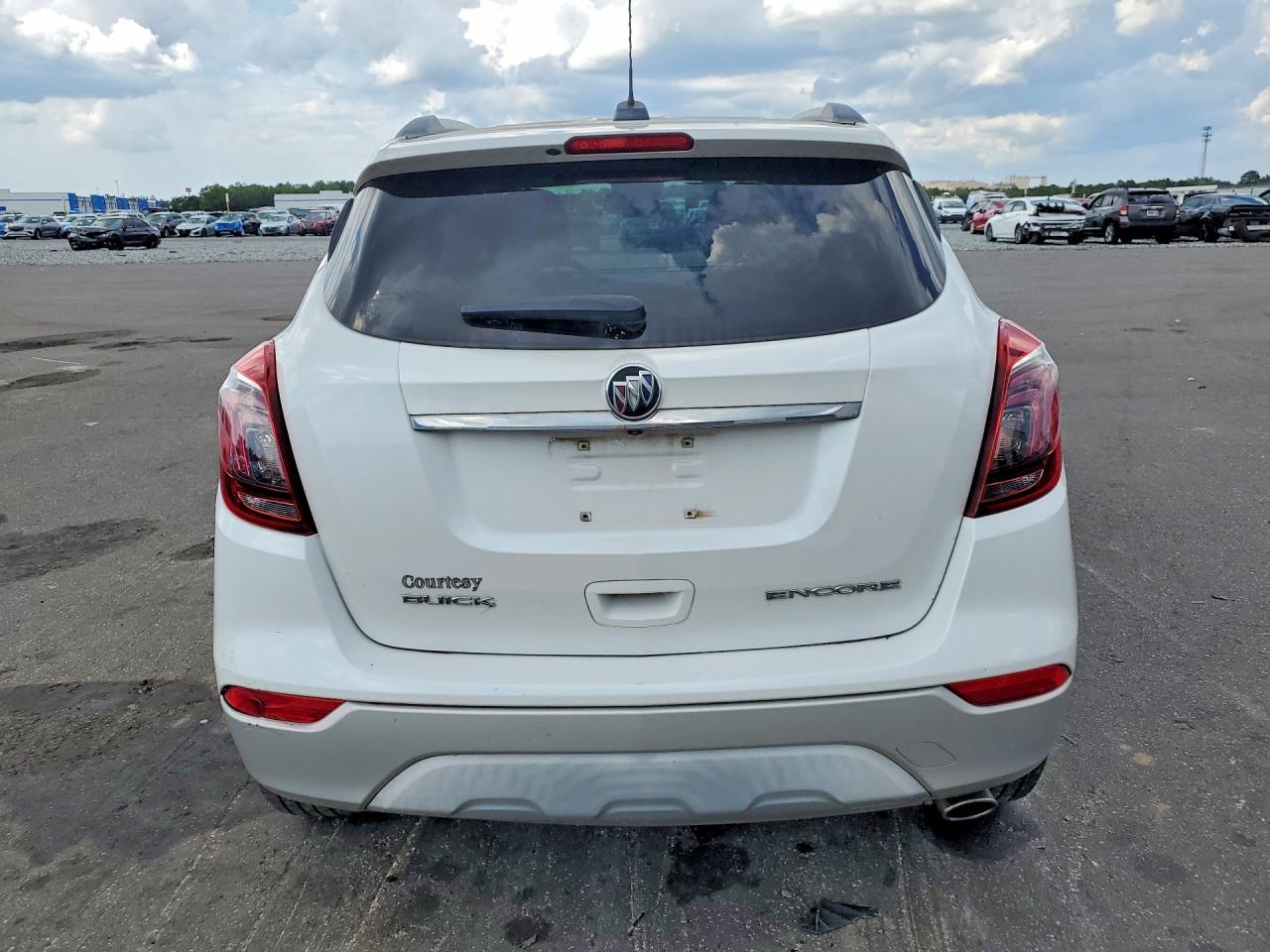 2017 Buick Encore Preferred - Image 6