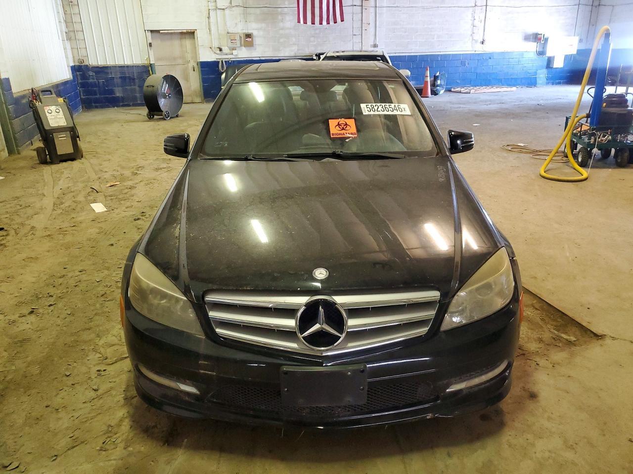 2011 Mercedes-Benz C 300 4Matic - Image 5