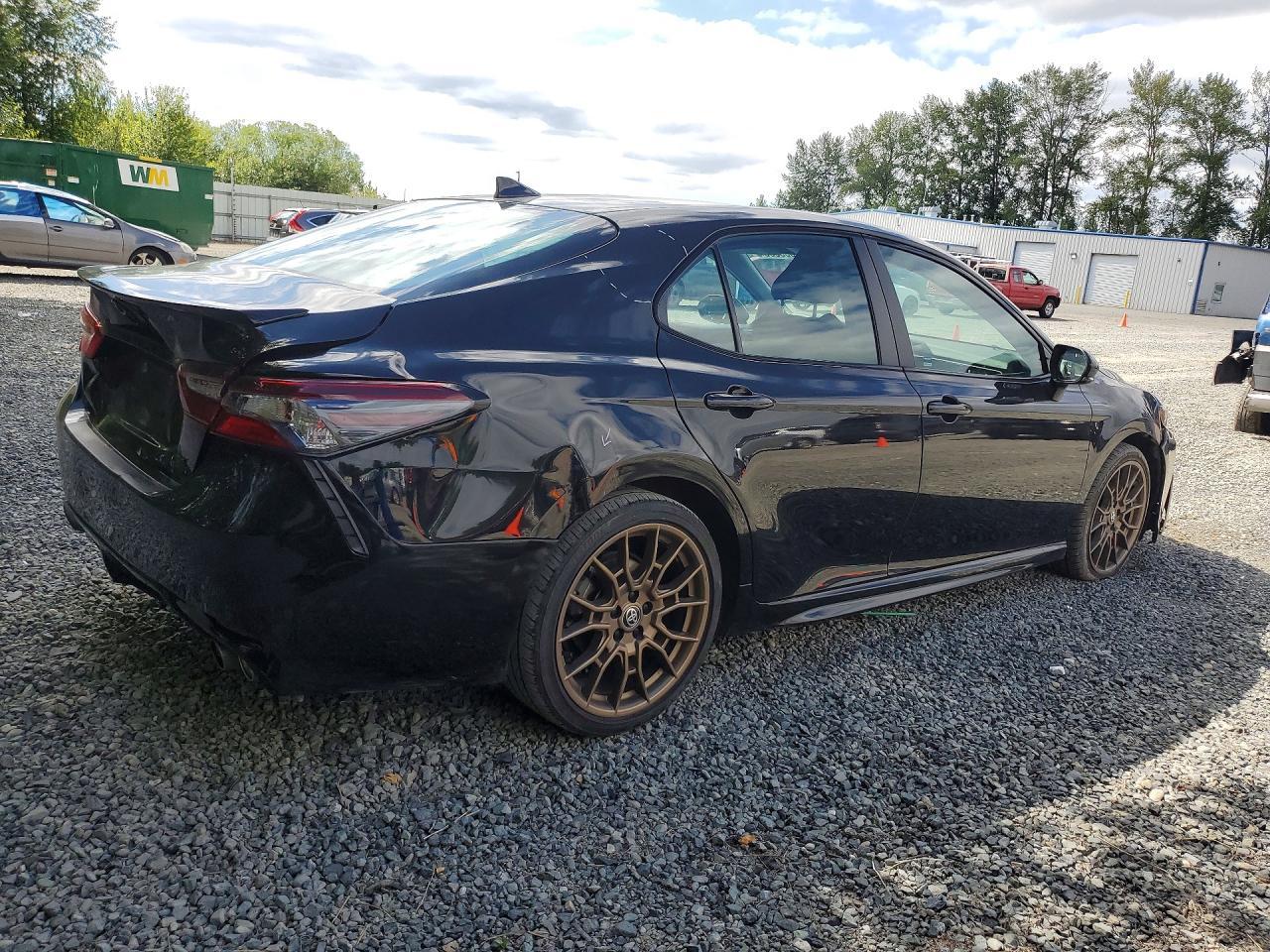 2024 Toyota Camry Se Nightshade - Фото 3