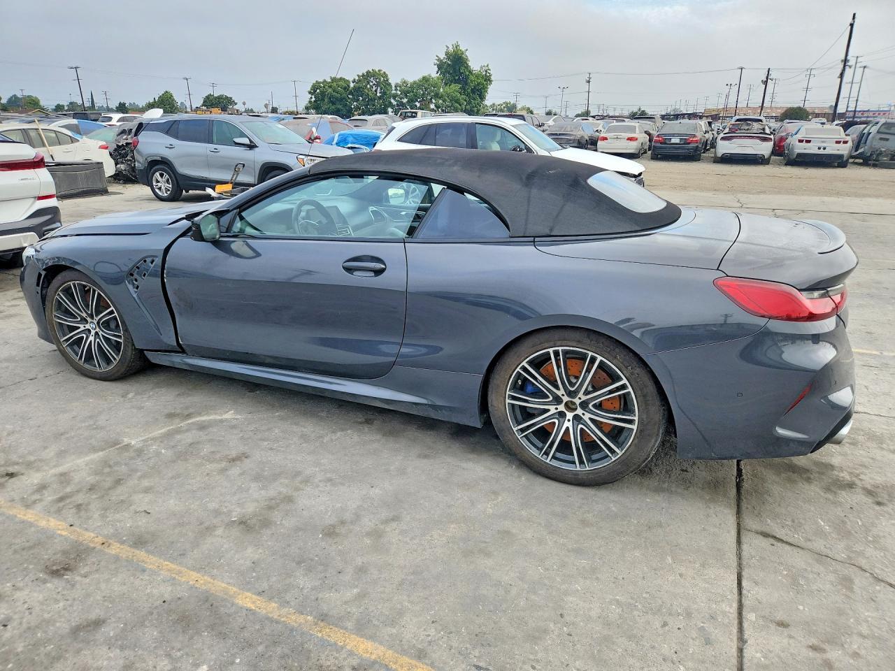 2020 BMW M8 - Фото 2