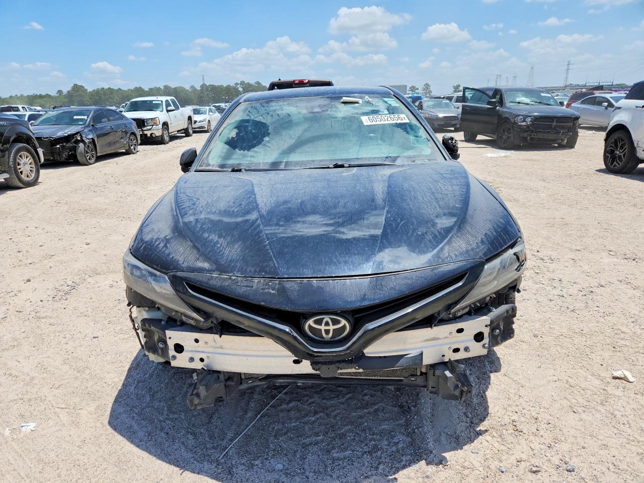 2021 Toyota Camry Se - Image 5