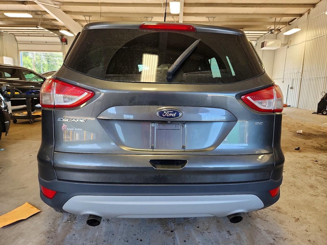 2016 Ford Escape Se - Фото 6
