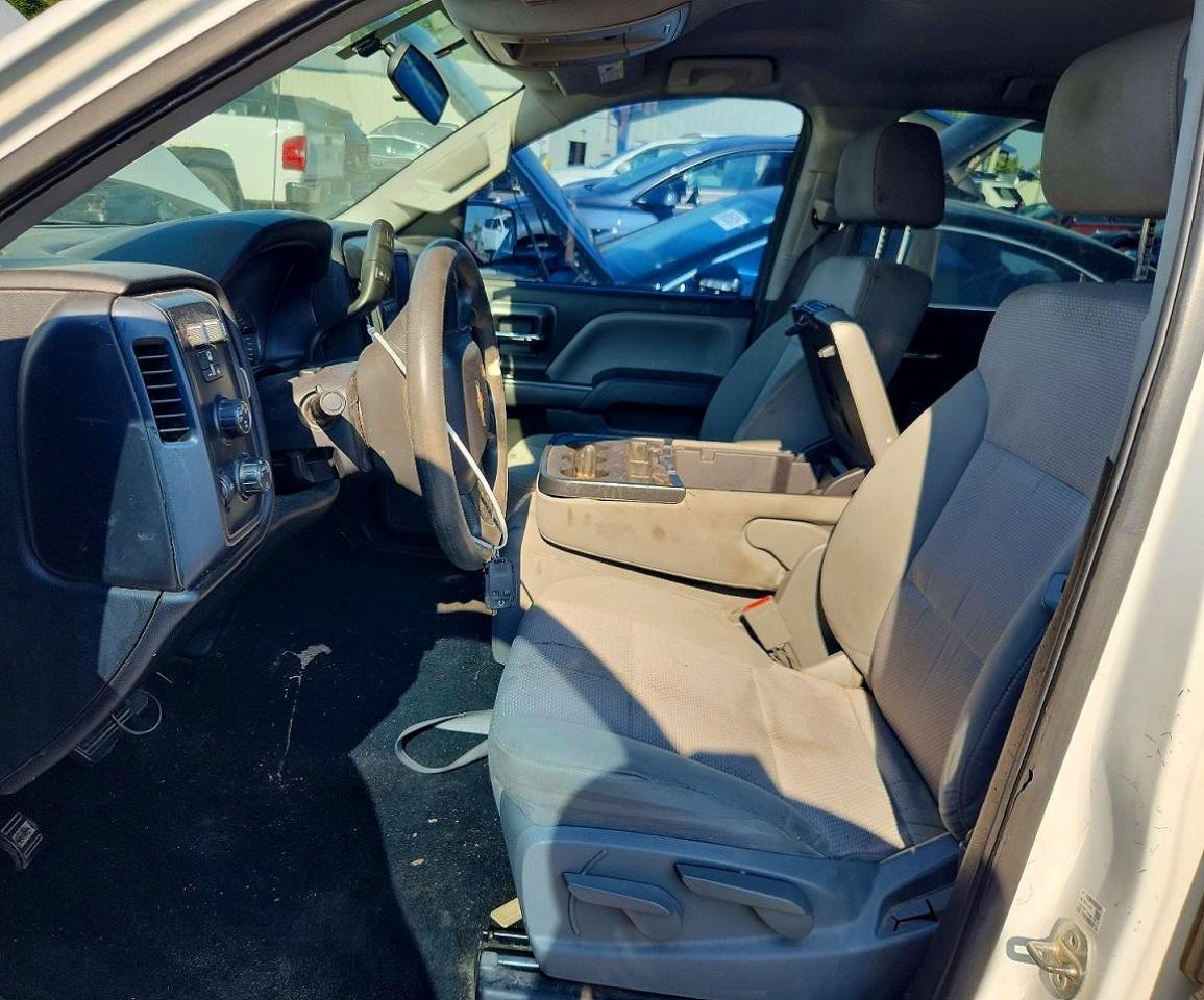 2015 Chevrolet Silverado K1500 - Image 7