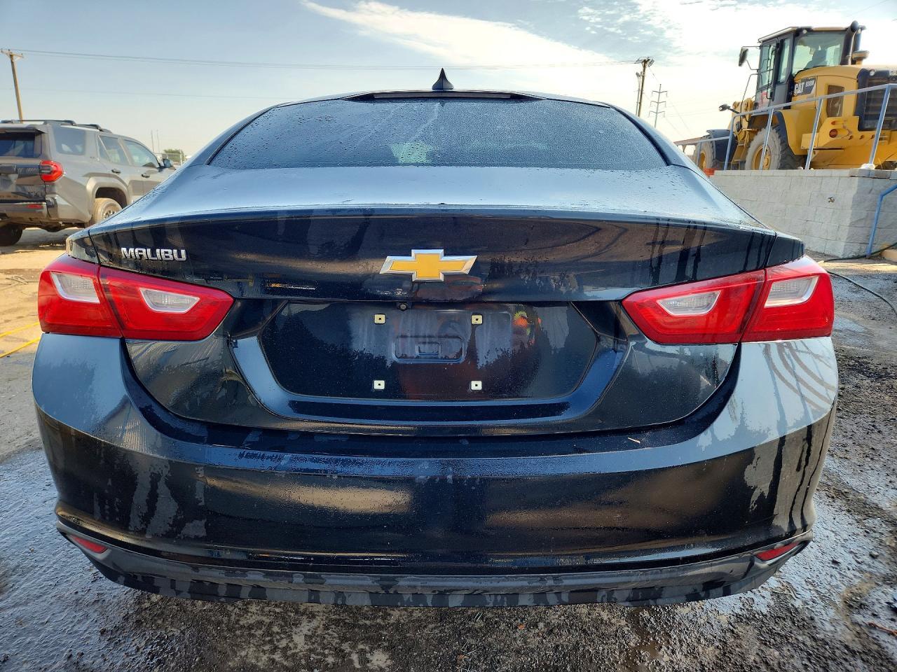 2022 Chevrolet Malibu Ls - Фото 6