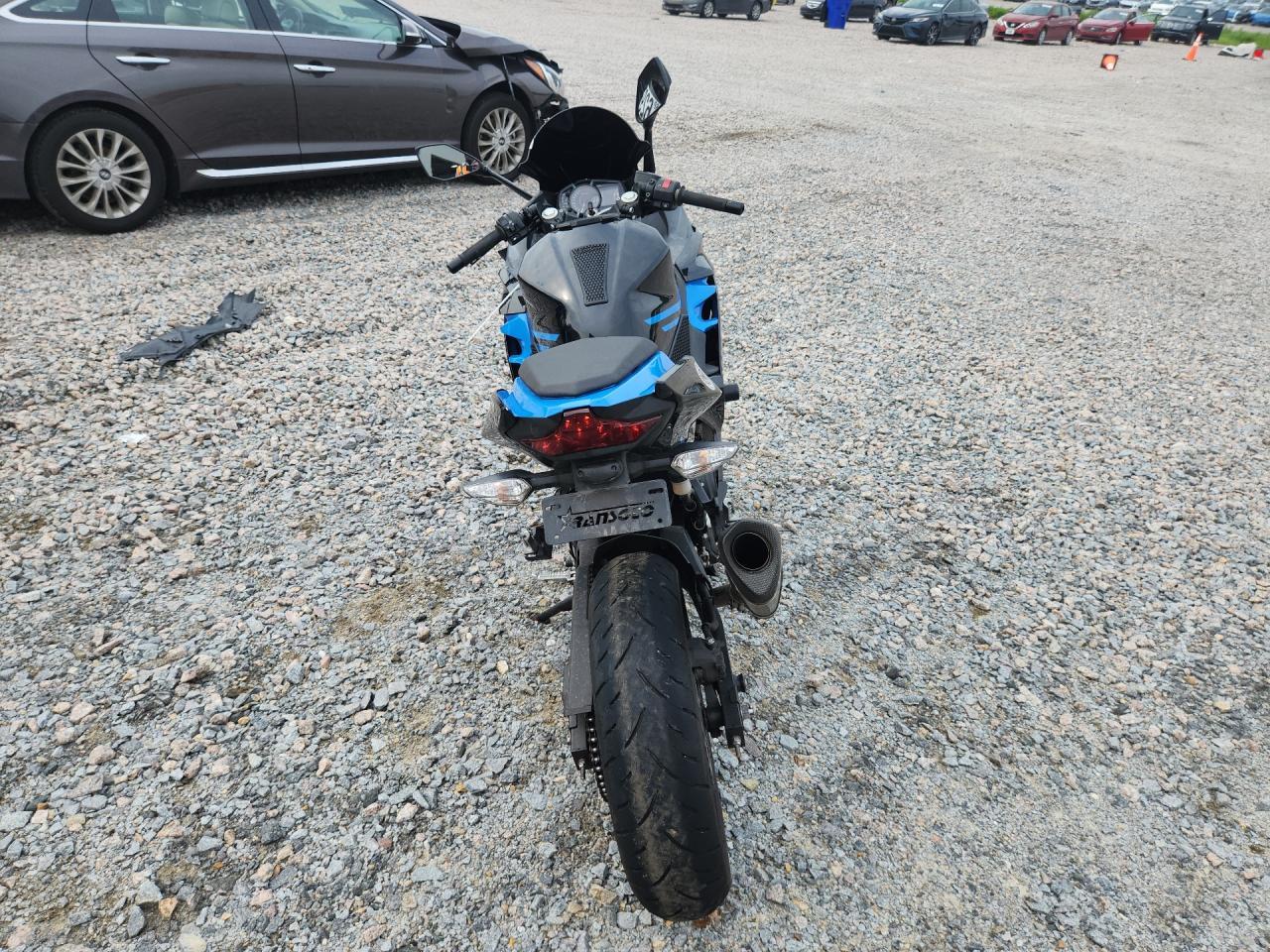 2021 Kawasaki Ex400 - Image 4