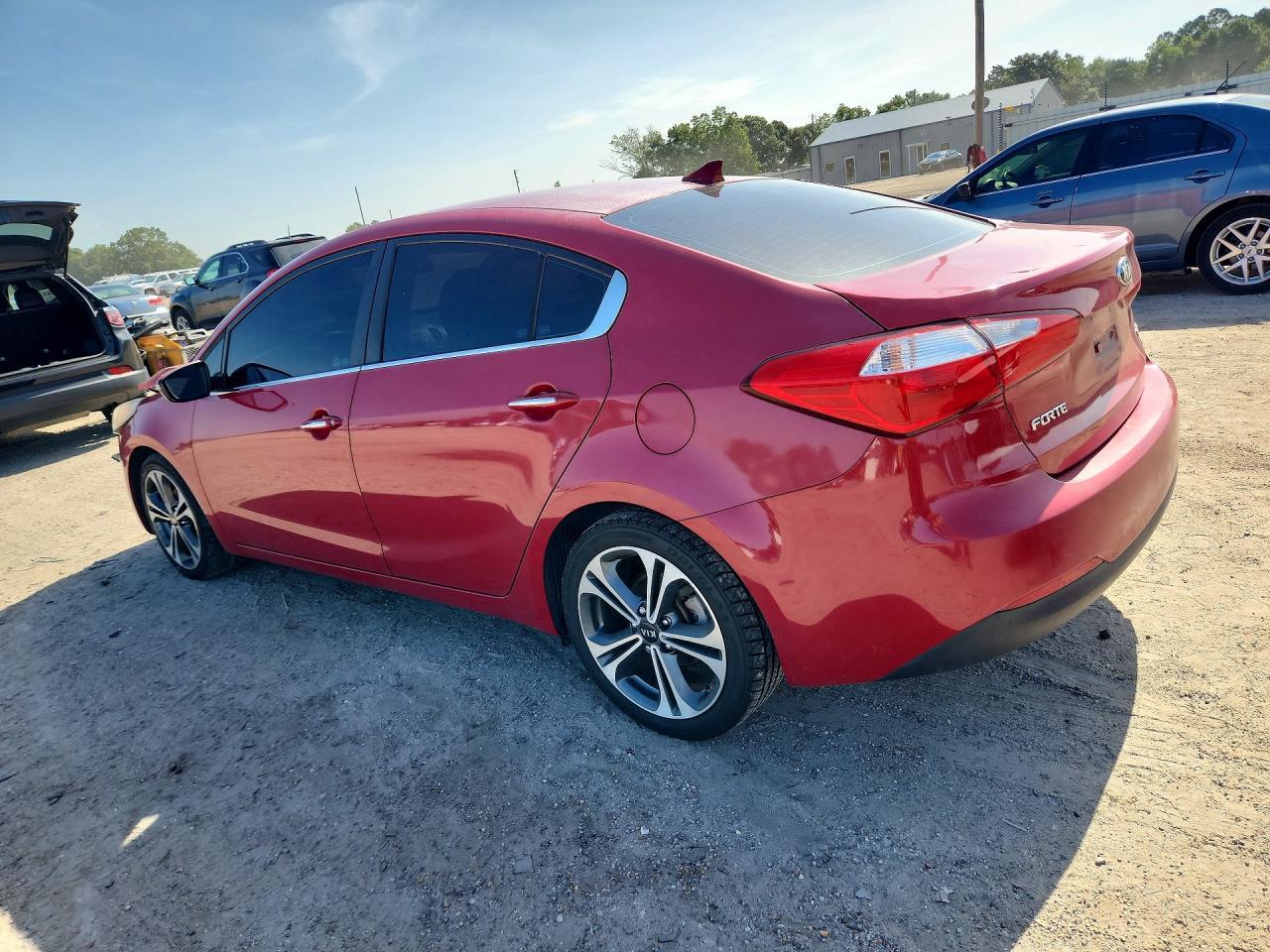 2016 Kia Forte Ex - Фото 2