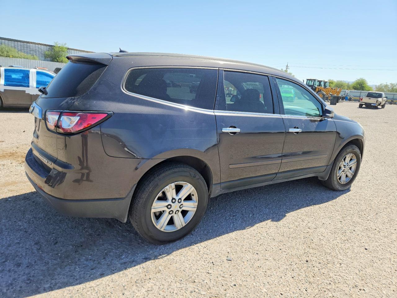 2014 Chevrolet Traverse Lt - Image 3