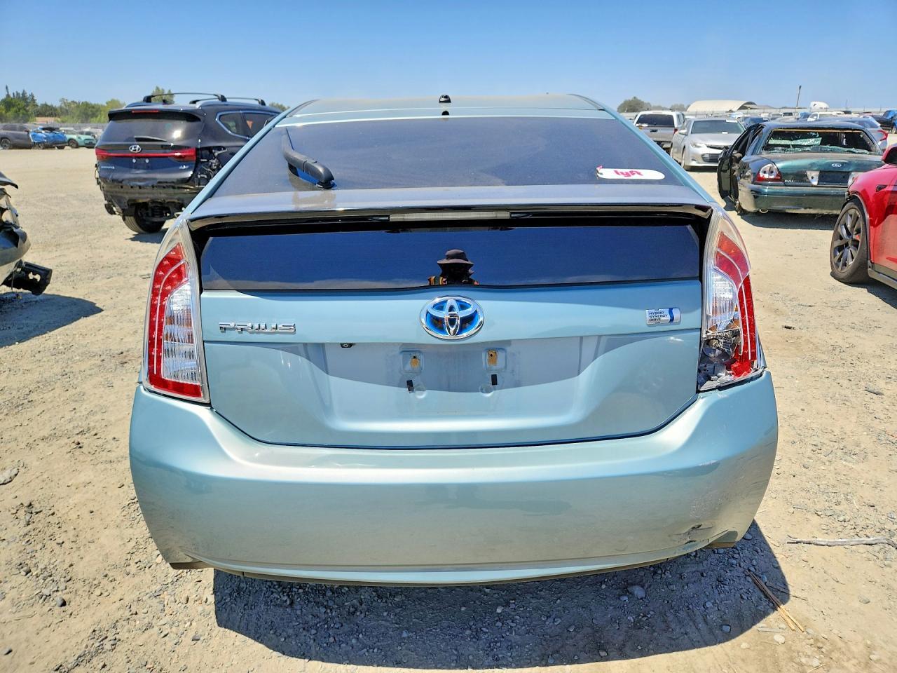 2015 Toyota Prius Two - Фото 6