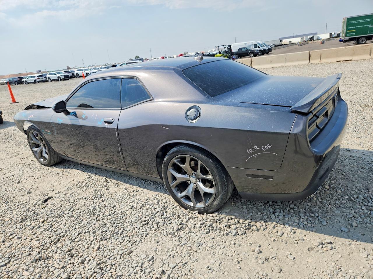 2016 Dodge Challenger R - Фото 2