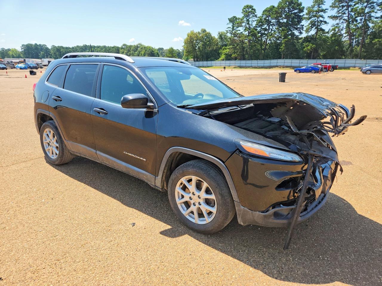 2017 Jeep Cherokee Latitude - Image 4