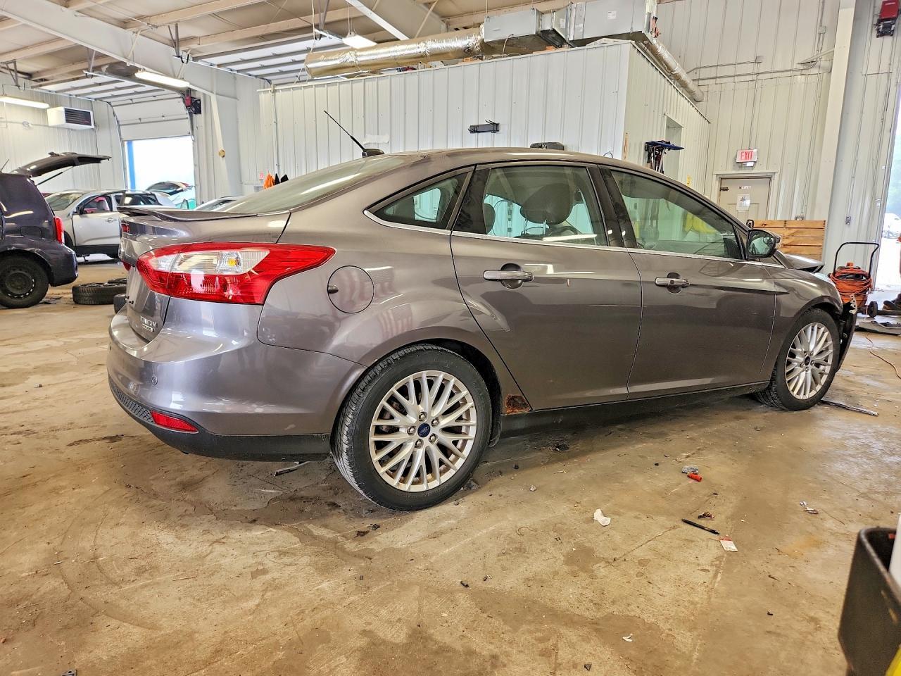 2014 Ford Focus Titanium - Фото 3