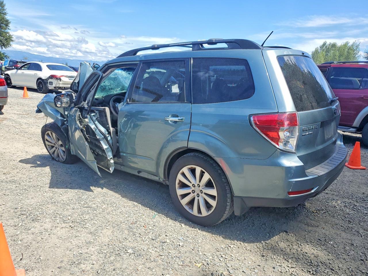 2012 Subaru Forester Limited - Image 2