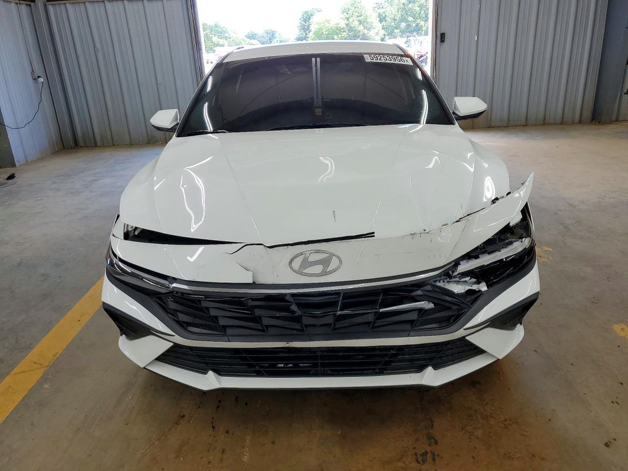 2024 Hyundai Elantra Sel - Фото 5