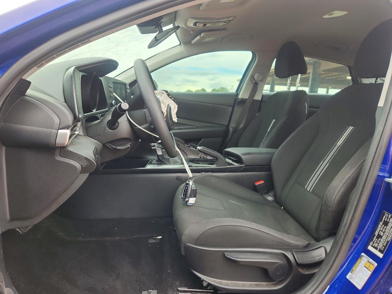 2023 Hyundai Elantra Sel - Фото 7