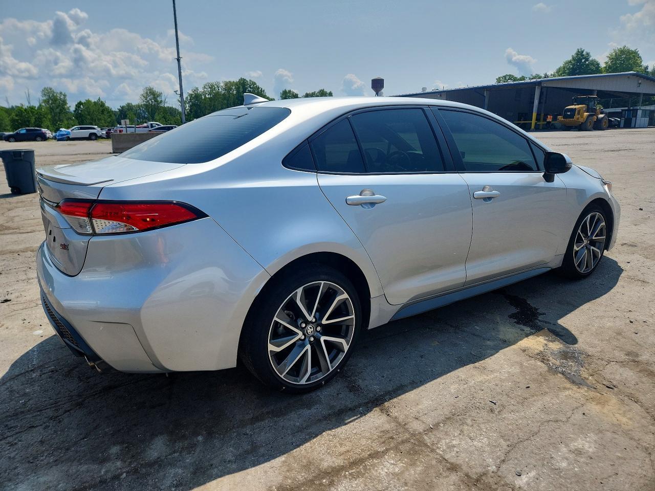2022 Toyota Corolla Se - Image 3