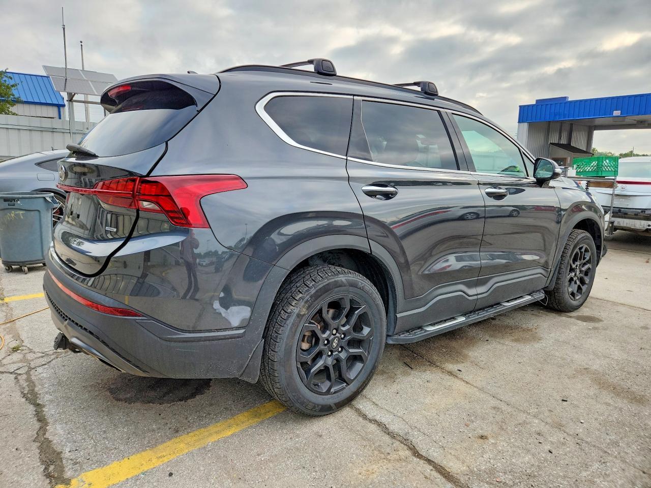 2022 Hyundai Santa Fe Xrt - Image 3