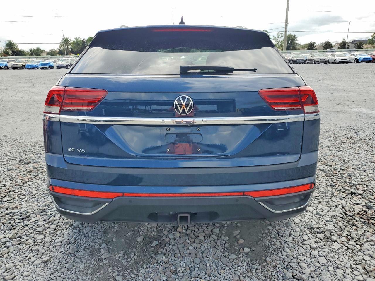 2020 Volkswagen Atlas Cross Sport Se - Image 6