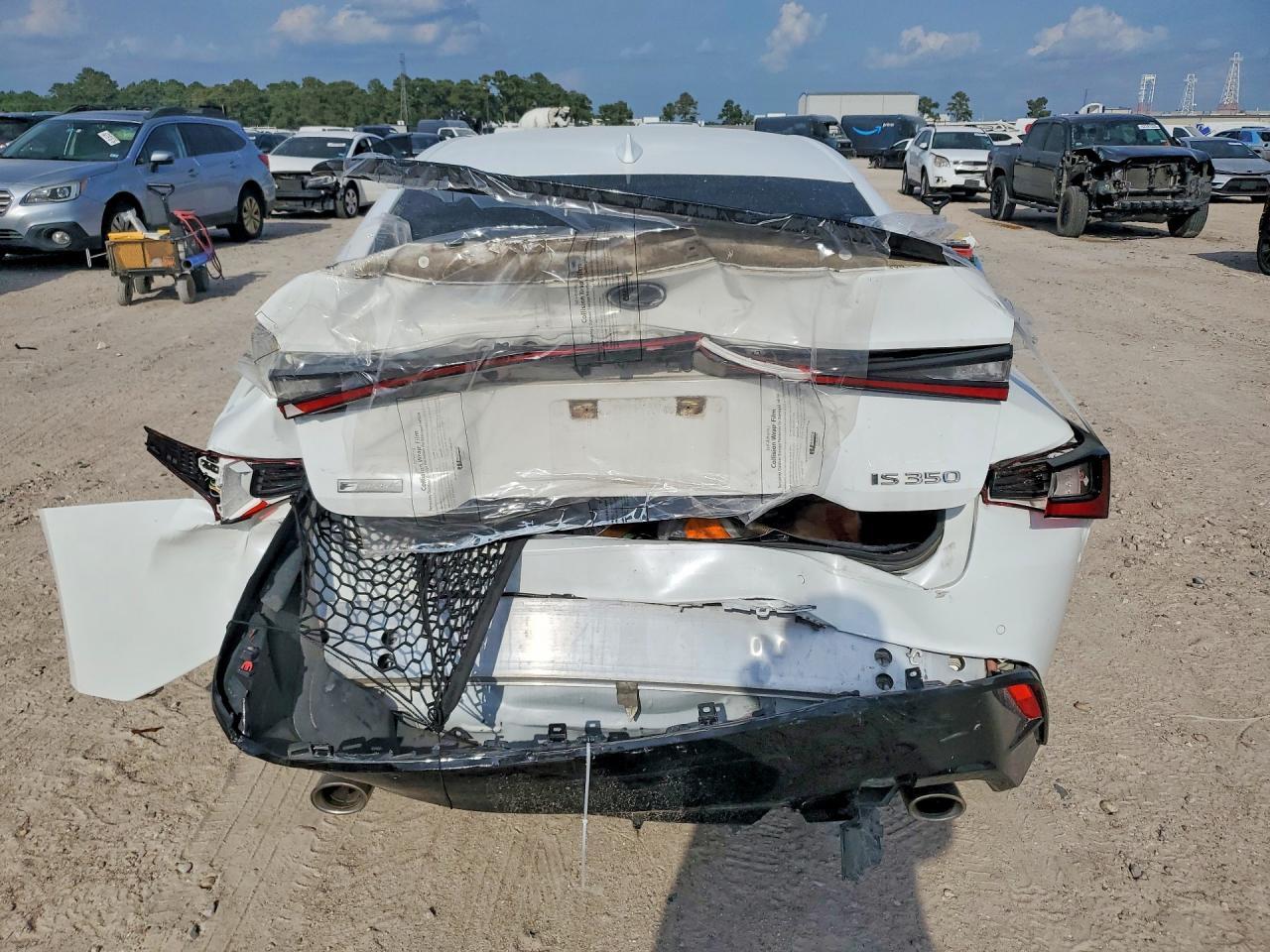 2021 Lexus Is 350 F Sport - Image 6