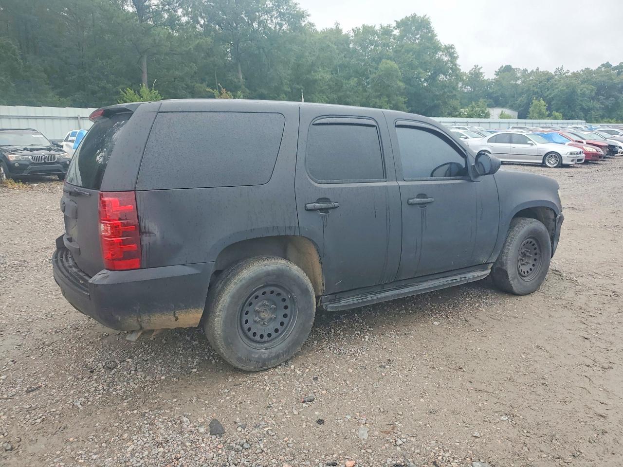 2014 Chevrolet Tahoe Police - Image 3