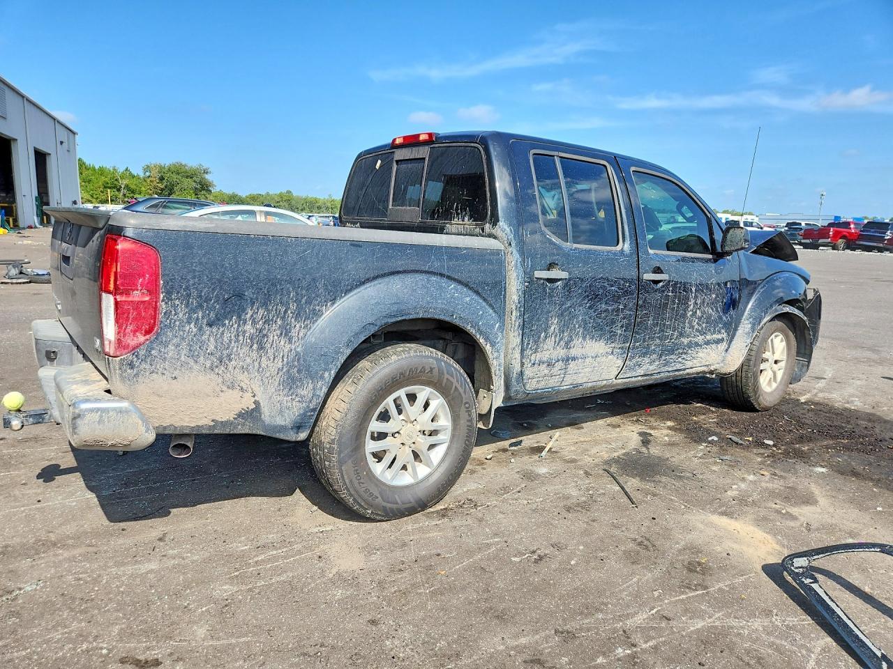 2016 Nissan Frontier Sv - Image 3