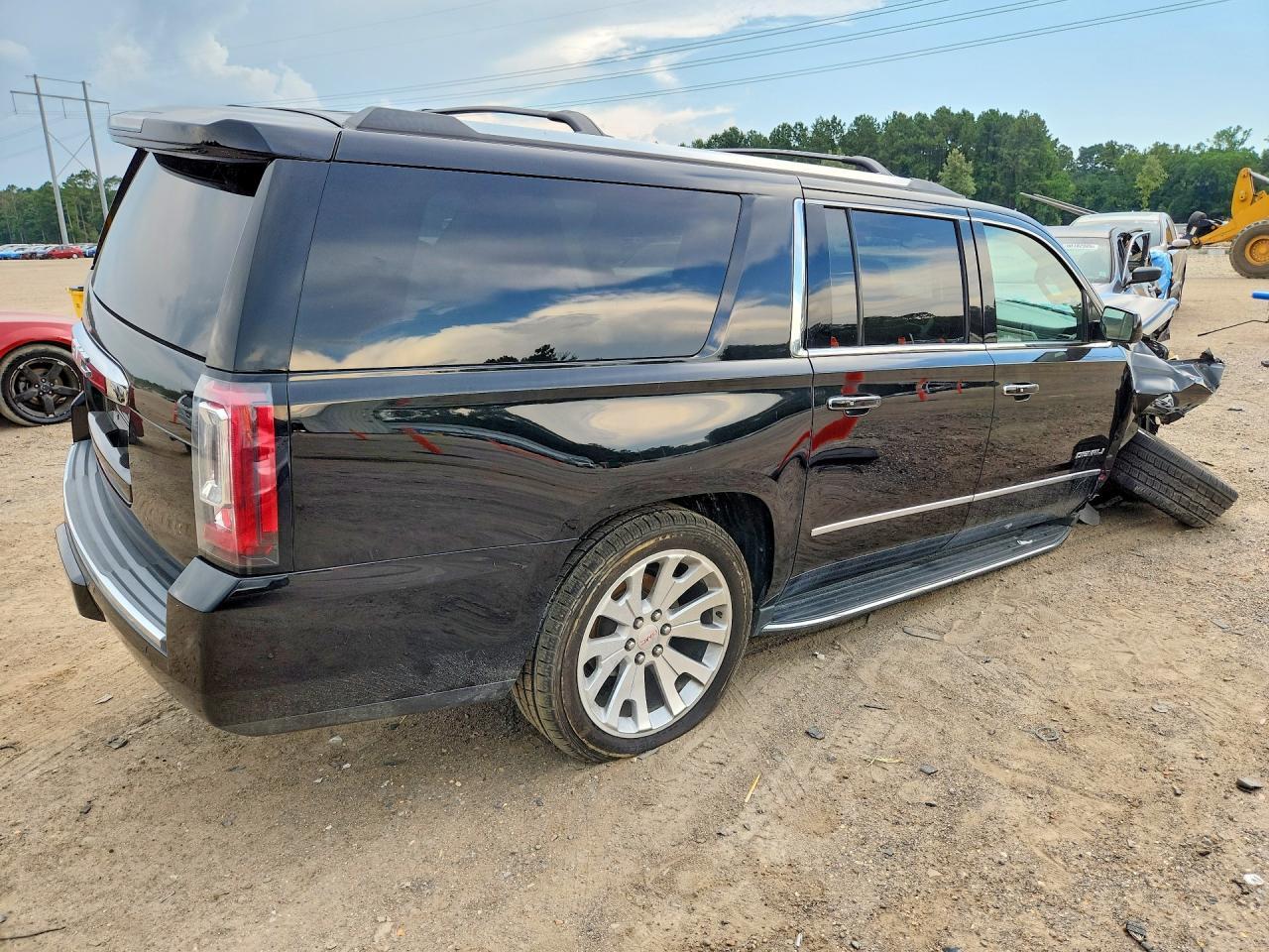 2018 GMC Yukon Xl Denali - Фото 3