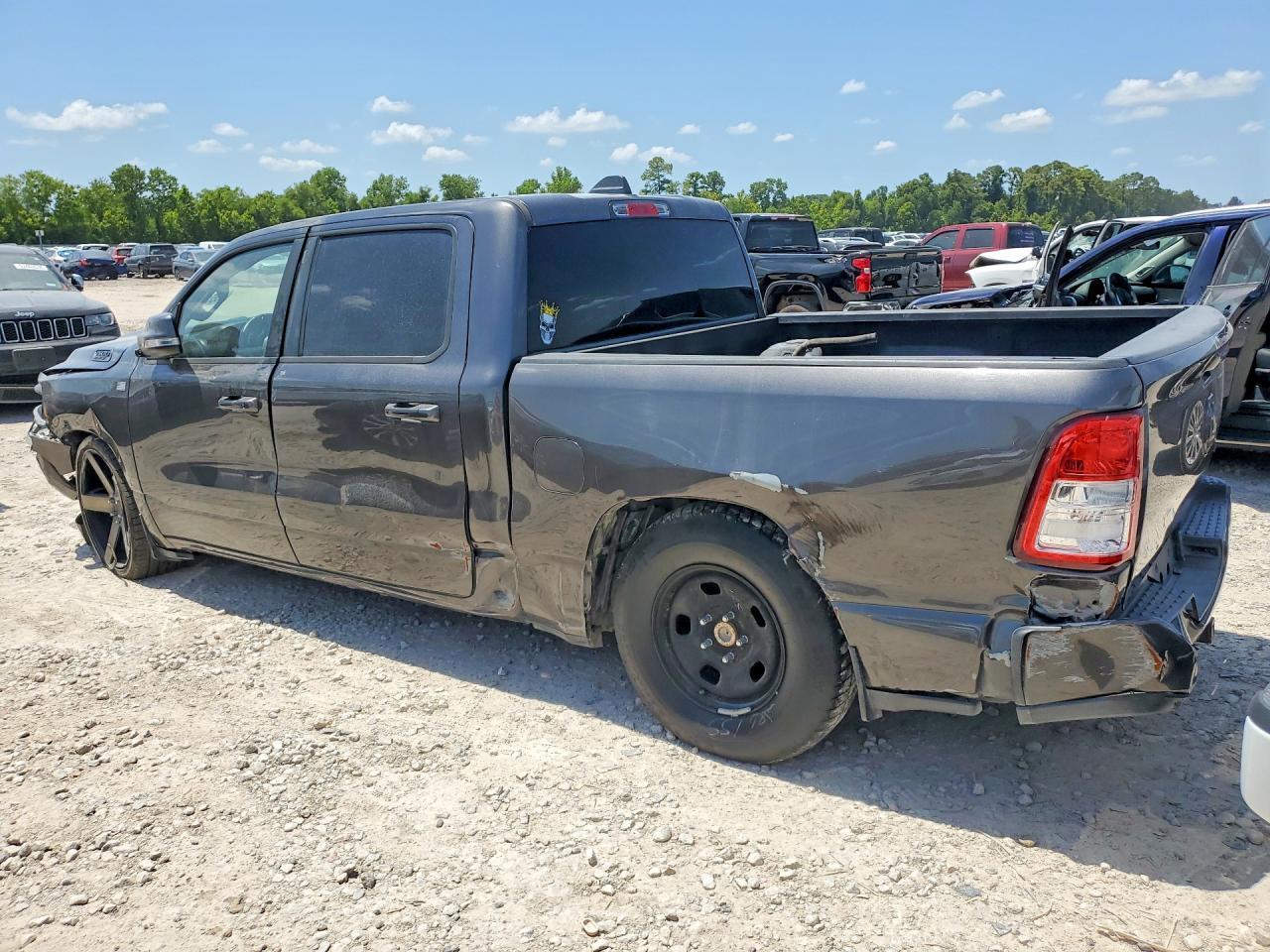 2020 Ram 1500 Big Horn - Фото 2