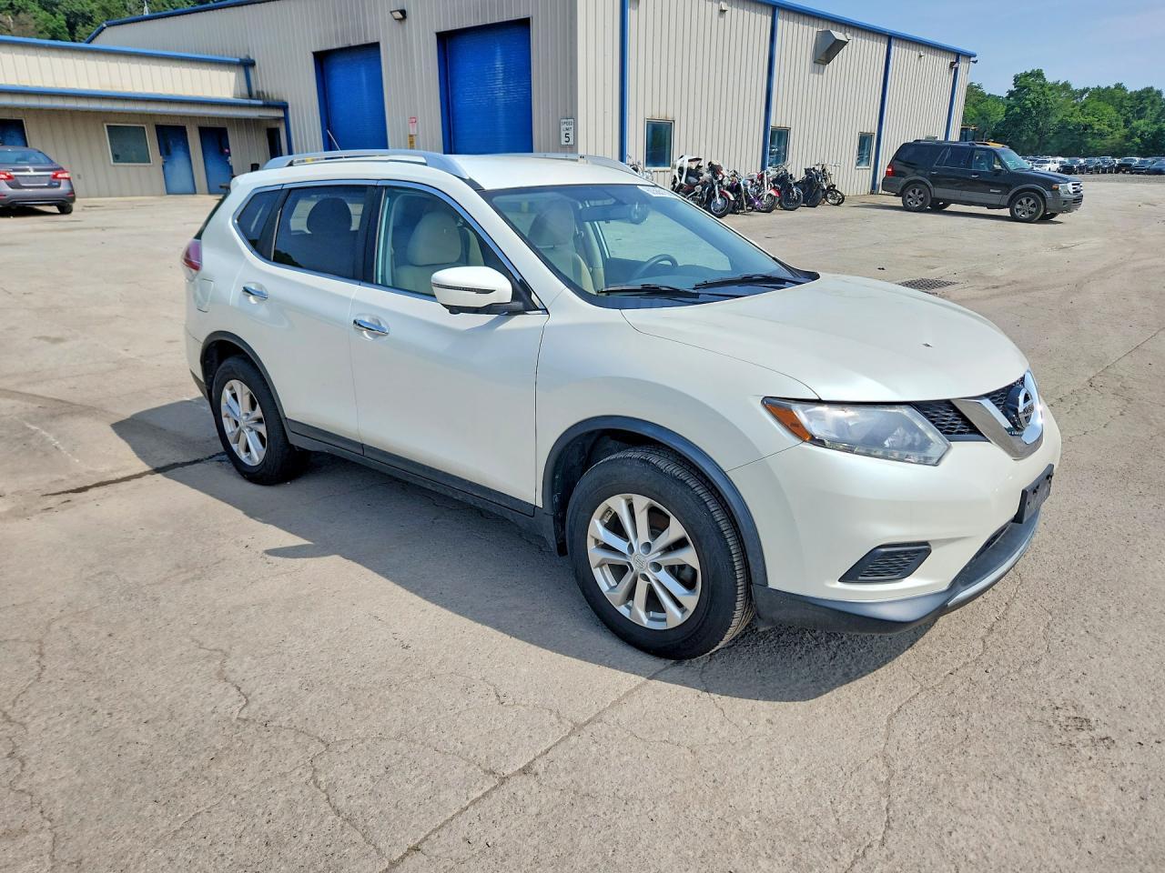 2016 Nissan Rogue Sv - Фото 4
