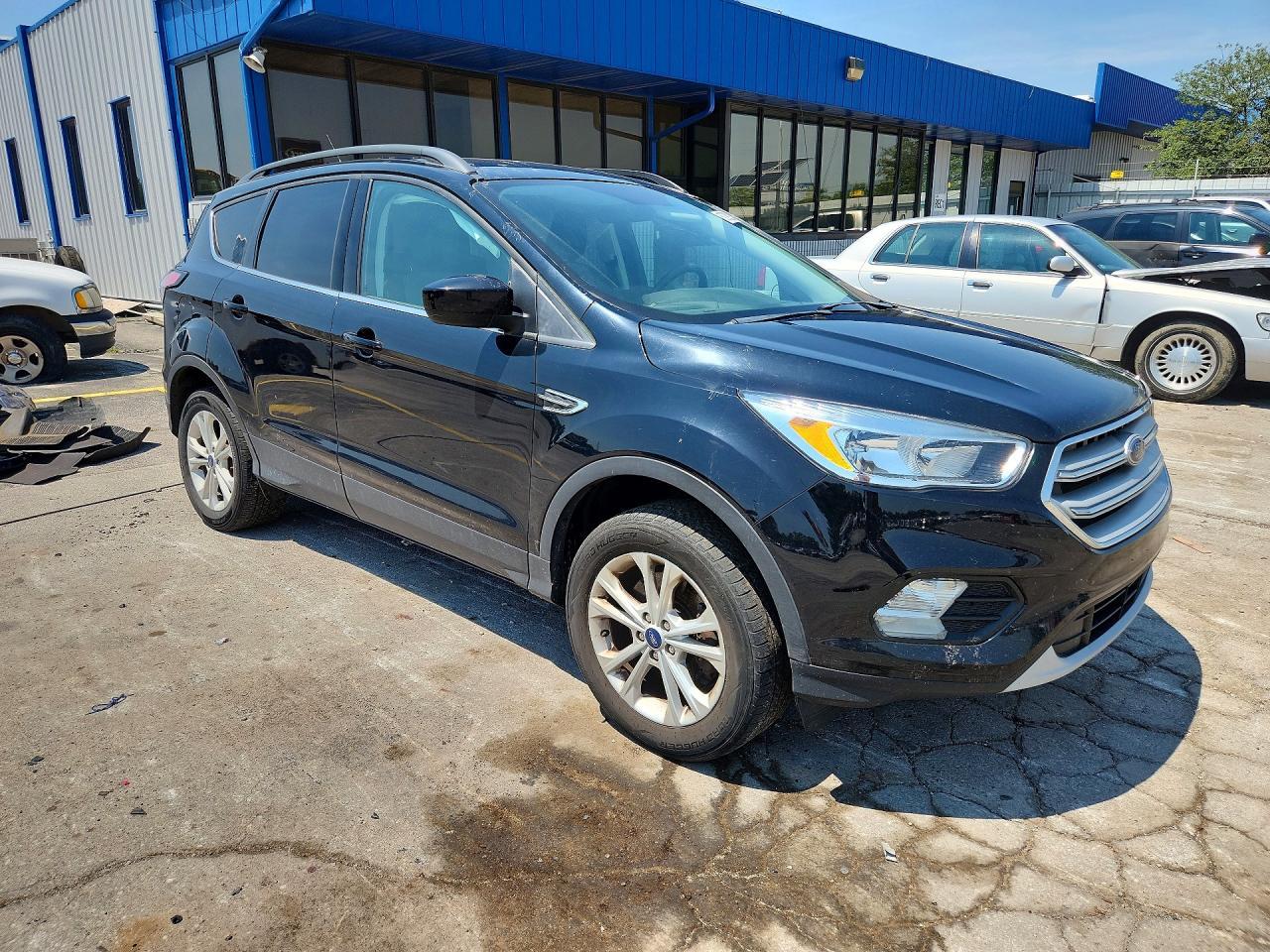2018 Ford Escape Se - Фото 4