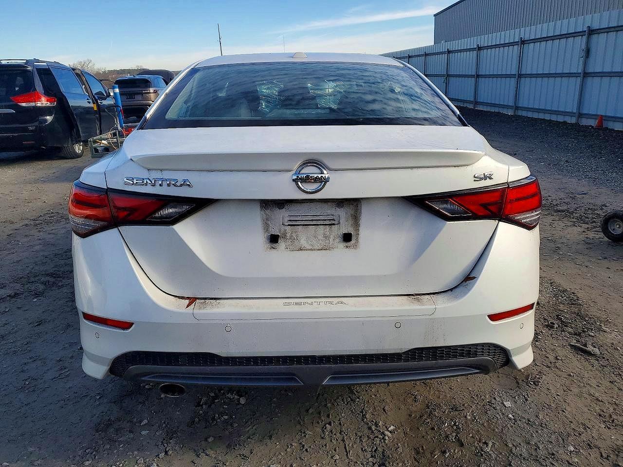 2021 Nissan Sentra Sr - Фото 6