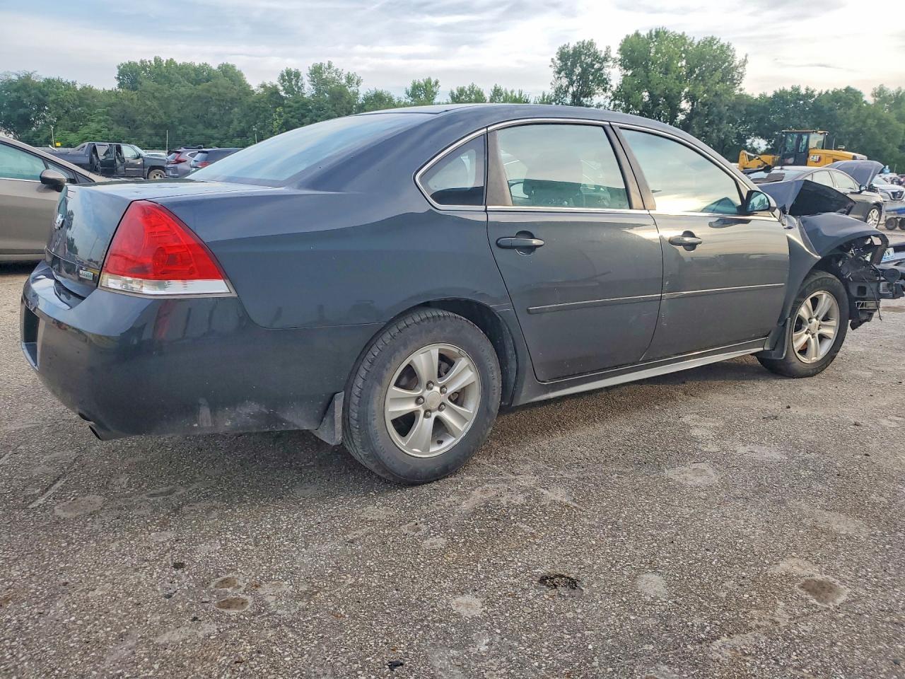 2012 Chevrolet Impala Ls - Фото 3