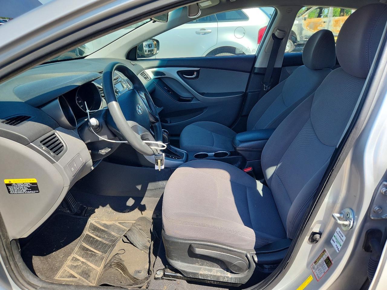 2014 Hyun Elantra - Image 7