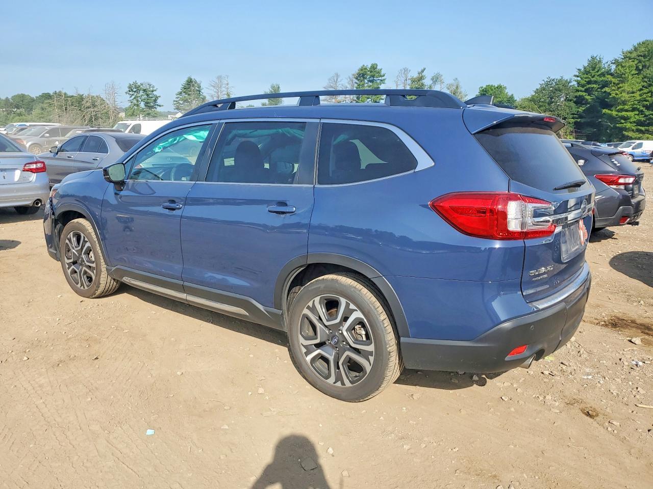 2024 Subaru Ascent Limited - Image 2