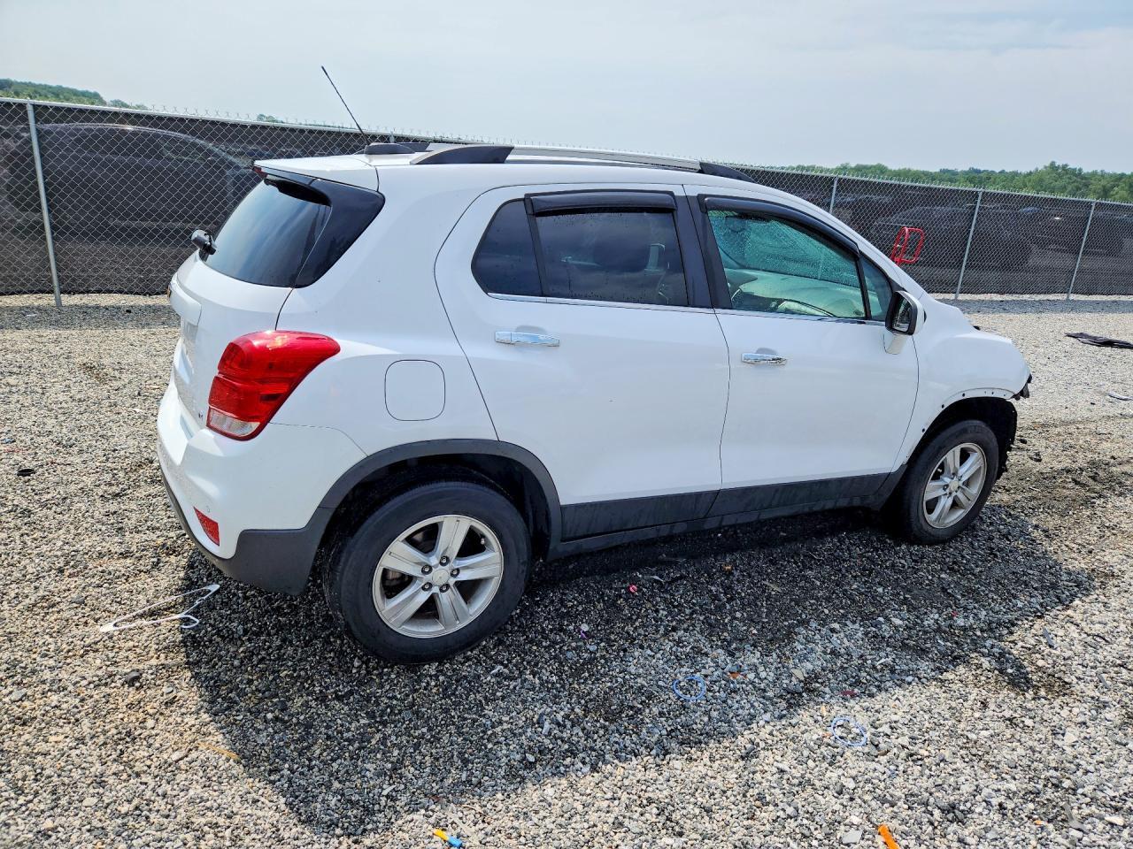2020 Chevrolet Trax 1Lt - Image 3