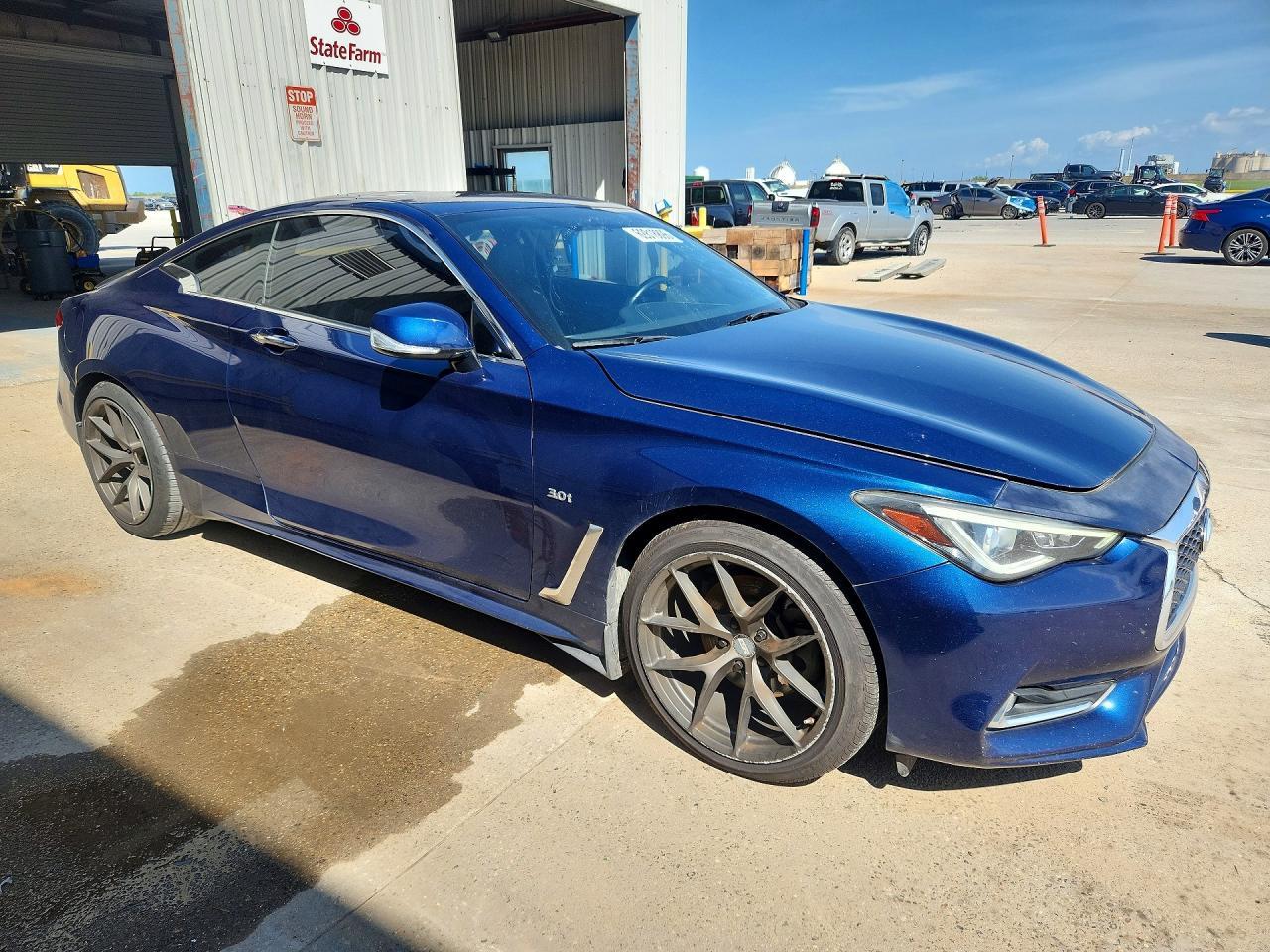 2018 Infiniti Q60 3.0T Luxe - Image 4