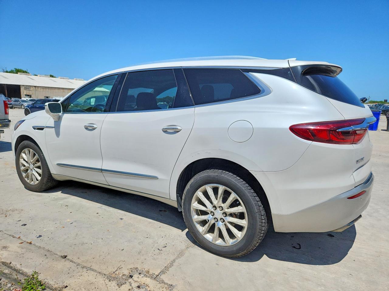 2018 Buick Enclave Premium - Image 2