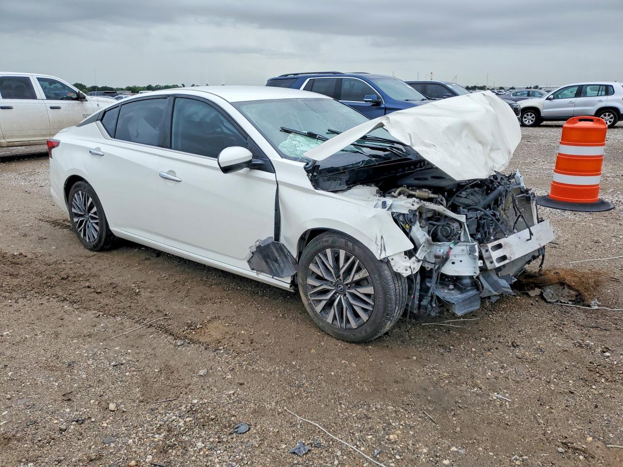 2020 Nissan Altima S - Фото 4