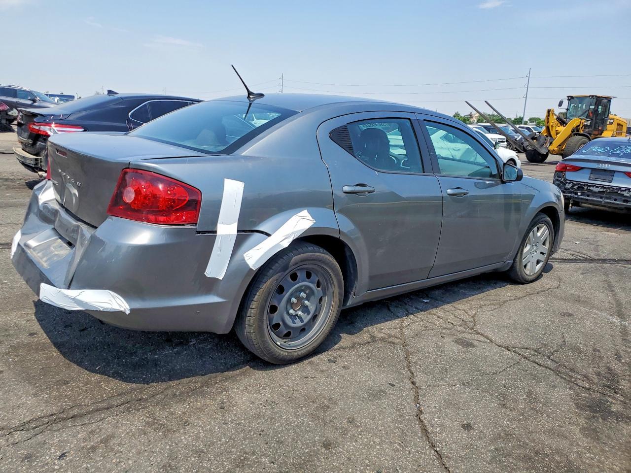 2013 Dodge Avenger Se - Image 3