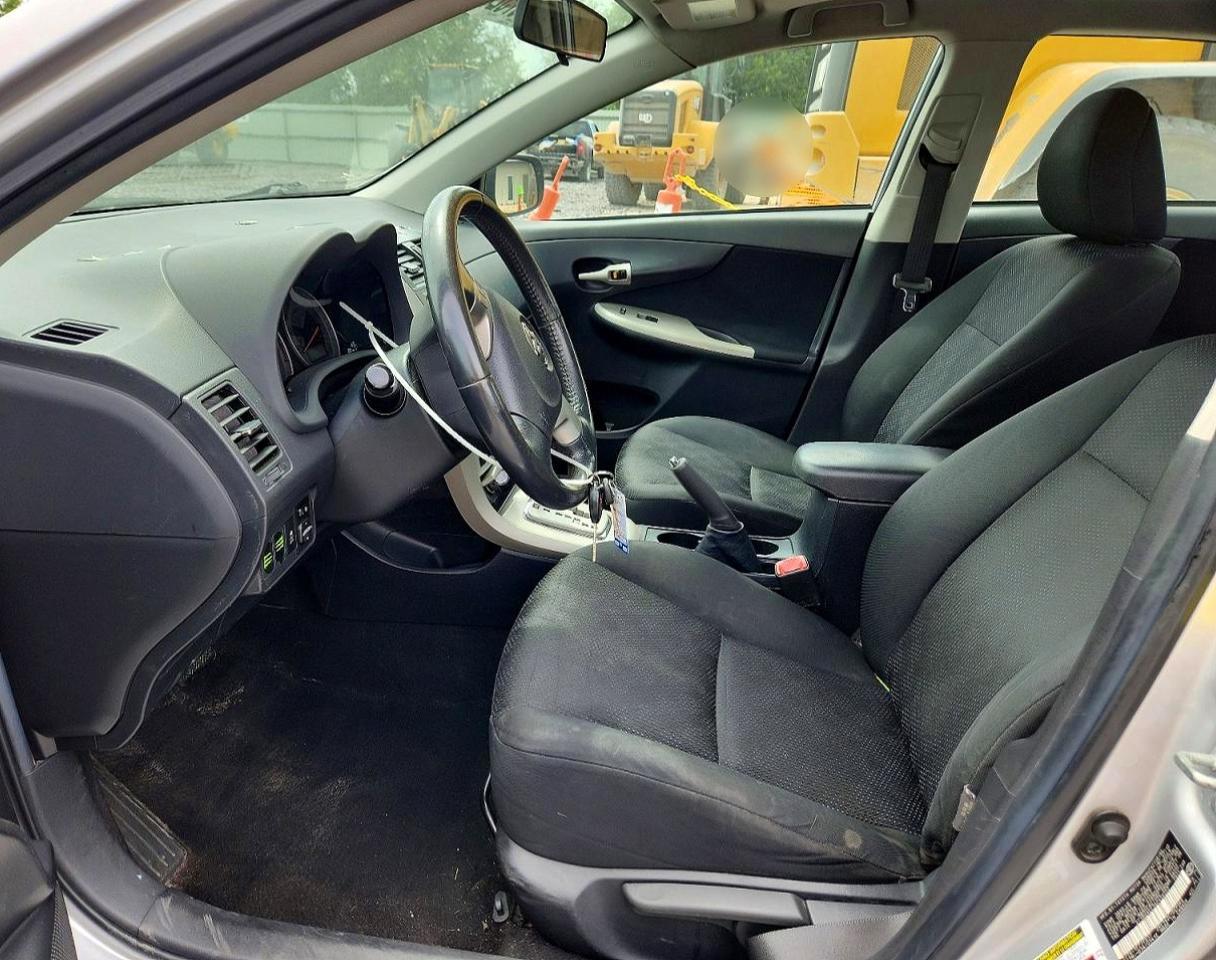 2010 Toyota Corolla S - Image 7