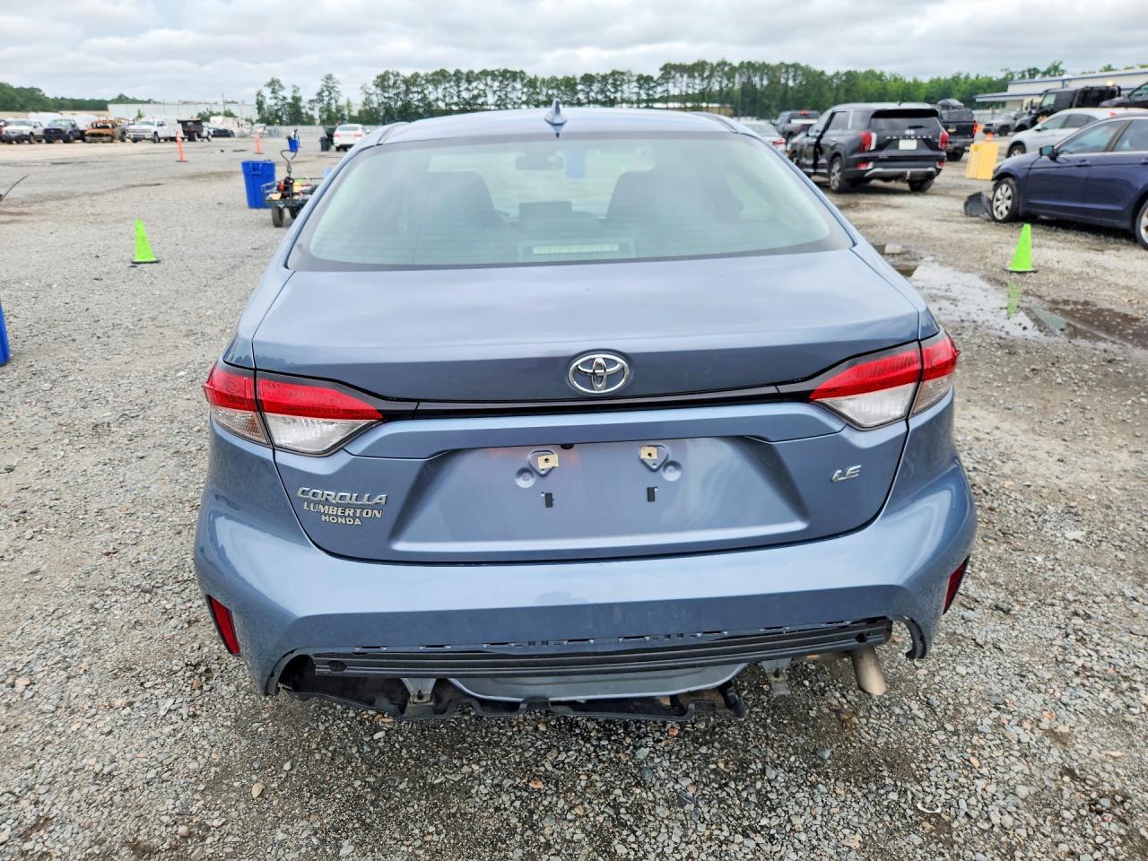 2022 Toyota Corolla Le - Image 6