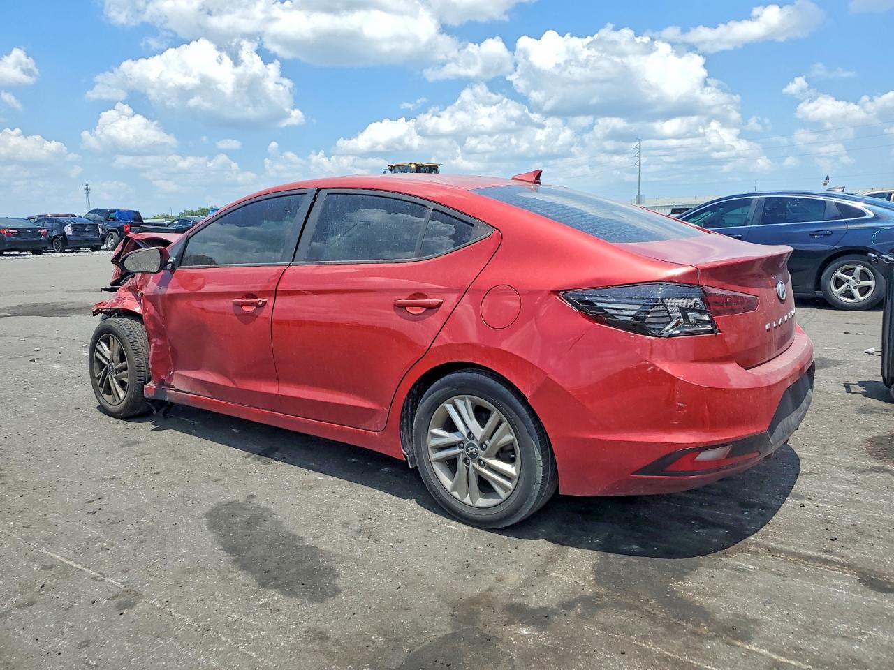 2019 Hyundai Elantra Value Edition - Фото 2