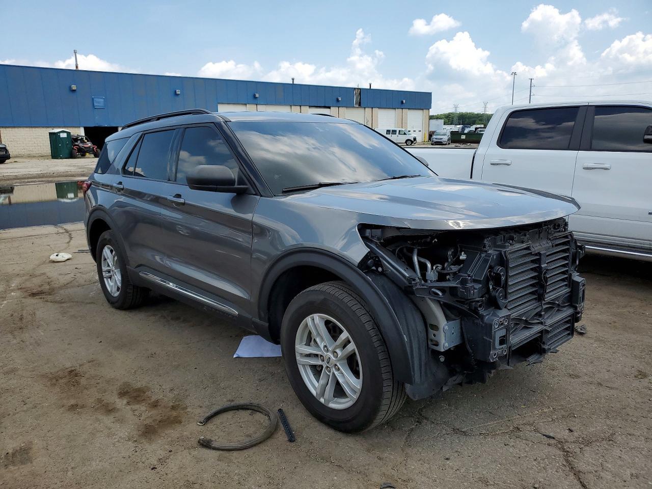 2024 Ford Explorer Xlt - Фото 4